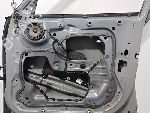 right-front-door-mini-mini-clubman-f54-2014-40116540 main image