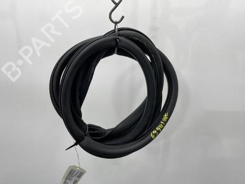 Used Rubber door seal JAGUAR X-TYPE I Estate (X400) 2.0 D (130 hp) 20388391