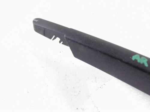 Used Rear windshield wiper arm Rear windshield wiper arm DACIA SANDERO II TCe 90 (B8M1, B8MA, B8AC) (90 hp) 20401870 20401870