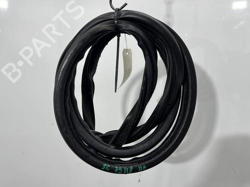 Used Rubber door seal CITROËN C4 I (LC_) 1.6 HDi (109 hp) 33131531