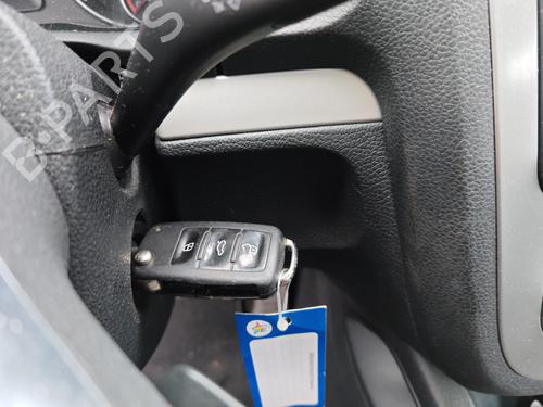 Left front indicator VW SCIROCCO III (137, 138) 1.4 TSI | BP30848138C32 - Image 15