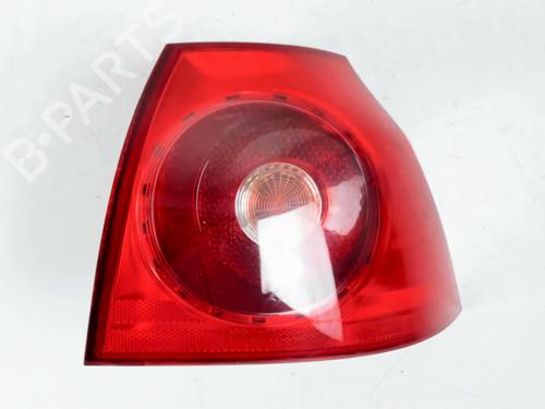 Used Right taillight VW GOLF V (1K1) 1.9 TDI (105 hp) 26181732
