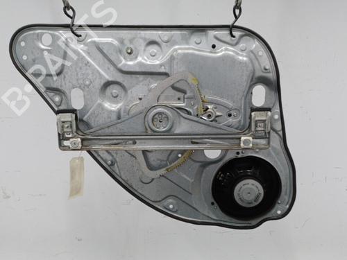 Lève-vitre arrière droit FORD KUGA I 2.0 TDCi (136 hp) 20402082