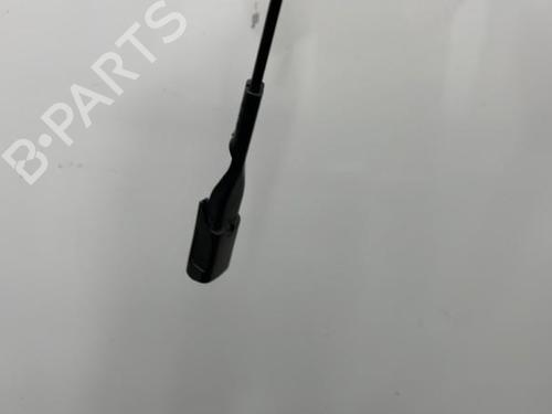 Used Front windshield wiper arm Front windshield wiper arm MERCEDES-BENZ VITO Van (W447) 114 CDI (447.601, 447.603, 447.605) (136 hp) 20387497 20387497