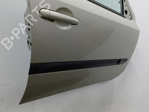Right front door RENAULT LAGUNA II (BG0/1_) 1.9 dCi (BG08, BG0G) | BP20406125C3 