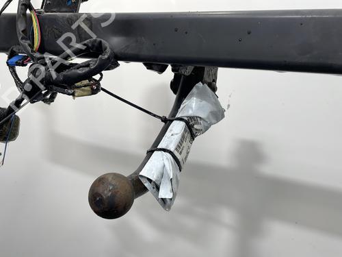 Kule for tilhengerfeste/Mekanisme PEUGEOT 206 Hatchback (2A/C) 1.4 i | BP30755980C141