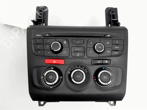 Used Radio CITROËN C4 II (NC_) 1.6 HDi 90 (92 hp) 24867623