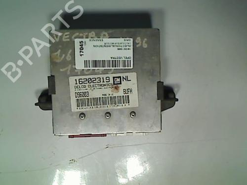 Used Engine control unit (ECU) OPEL VECTRA B Hatchback (J96) 2.0 i 16V (F68) (136 hp) 21232821