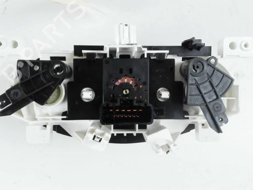 Used Climate control Climate control RENAULT TWINGO III (BCM_, BCA_) 1.0 SCe 70 (BCMB) (69 hp) 27385454 27385454