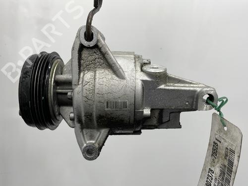 Used AC compressor DACIA SANDERO II 1.0 SCe 75 (B8JC, B8JD) (73 hp) 22414996