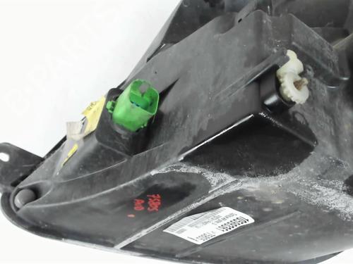 Right headlight FORD FIESTA V (JH_, JD_) 1.4 TDCi | BP26963989C29 