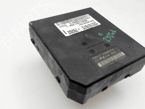 Used Fuse box Fuse box 36900164 36900164