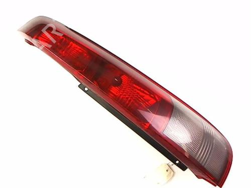 Used Right taillight NISSAN X-TRAIL I (T30) 2.2 Di 4x4 (114 hp) 20478907