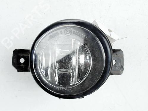 Farol Nevoeiro frente direito Farol Nevoeiro frente direito 38023947 38023947