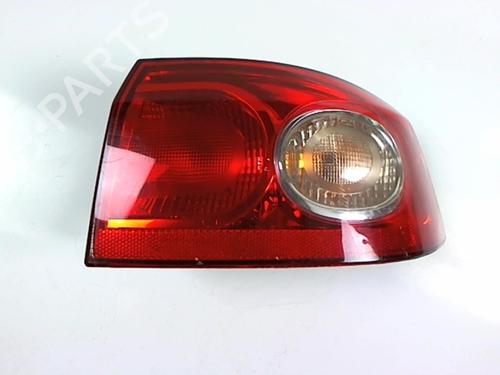 Right taillight RENAULT LAGUNA II (BG0/1_) 1.9 dCi (BG08, BG0G) | BP20399599C35 