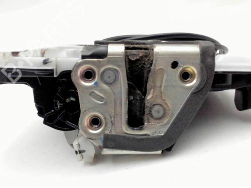 Used Front right lock PEUGEOT 108 1.2 (82 hp) 33131339