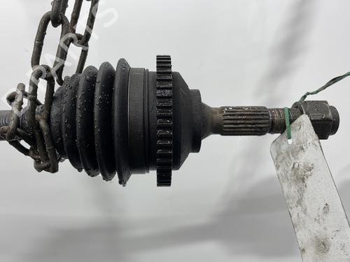 Used Left front driveshaft Left front driveshaft PEUGEOT 206+ (2L_, 2M_) 1.4 HDi eco 70 (68 hp) 31139219 31139219
