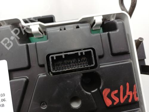 Instrument cluster RENAULT TRAFIC III Van (FG_) 1.6 dCi 125 (FGMH) | BP21565439C47 