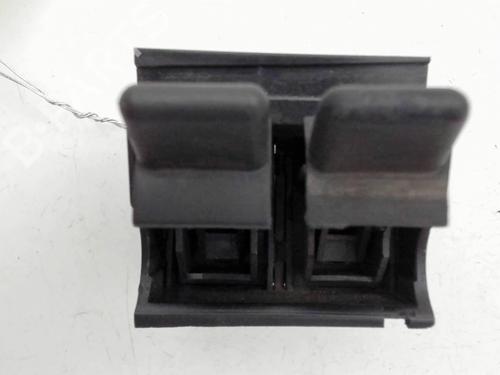 Left front window switch AUDI TT (8N3) 1.8 T | BP39575786I27 - Image 2