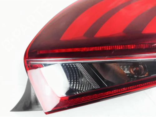 Right taillight PEUGEOT 208 I (CA_, CC_) 1.2 THP 110 | BP32149480C35