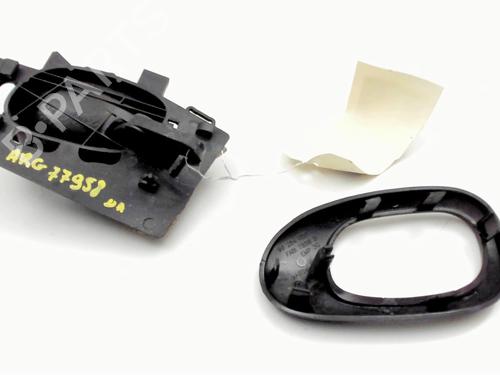 Venstre bak invendig håndtak PEUGEOT 206 Hatchback (2A/C) 1.4 HDi eco 70 | BP29625258I15 