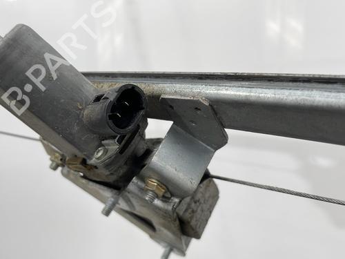 Used Front right window mechanism Front right window mechanism RENAULT TRAFIC II Van (FL) 1.9 dCi 80 (FL0B) (82 hp) 29009274 29009274