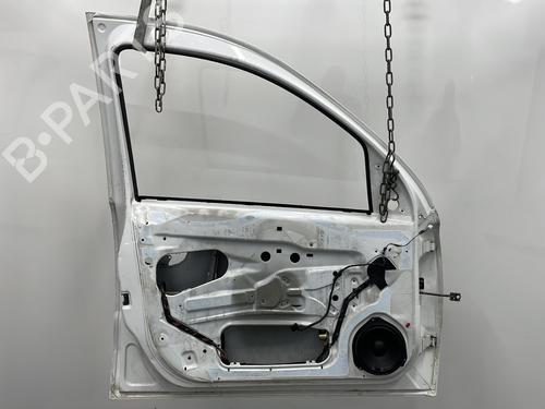 left-front-door-opel-combo-box-bodympv-13-cdti-16v-13227382-2001-21384745 main image