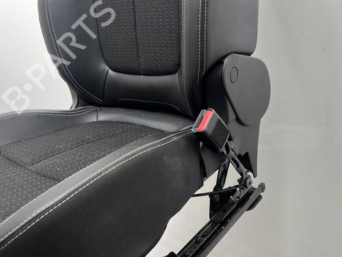 Right front seat RENAULT KADJAR (HA_, HL_) 1.2 TCe 130 (HLMR) | BP33445603C16 - Image 7