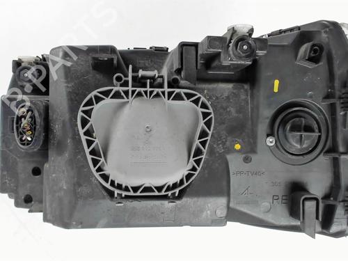 Used Right headlight Right headlight VW TRANSPORTER T5 Van (7HA, 7HH, 7EA, 7EH) 2.5 TDI (130 hp) 33439231 33439231