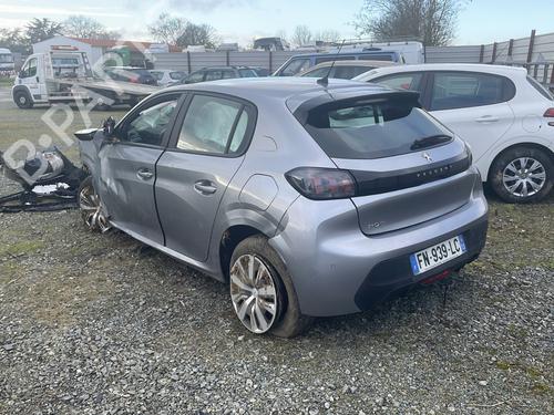 Brugte PEUGEOT 208 II (UB_, UP_, UW_, UJ_) 1.2 PureTech 100 4738430