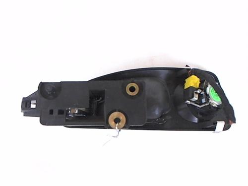 Poignée intérieure avant droite ALFA ROMEO 166 (936_) 2.4 JTD (936A2B__) (140 hp) 20444271