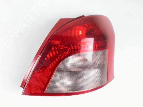 Used Right taillight TOYOTA YARIS (_P9_) 1.4 D-4D (NLP90_, NLP90R) (90 hp) 30736418