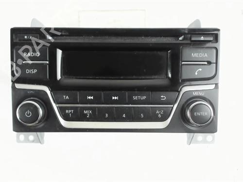 Used Radio NISSAN JUKE (F15) 1.5 dCi (110 hp) 33131113