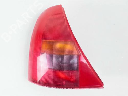 Venstre baglygte RENAULT CLIO II (BB_, CB_) 1.6 16V (BB01, BB0H, BB0T, BB14, BB1D, BB1R, BB2KL, BB3G... (107 hp) 28362017
