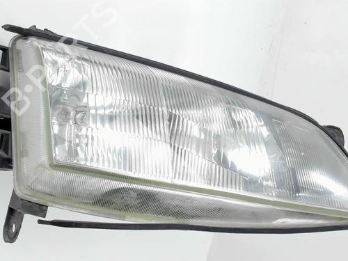 Right headlight OPEL VECTRA B (J96) 1.6 i (F19) | BP20454138C29 