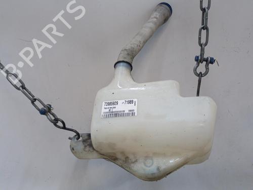Windscreen washer tank PEUGEOT 807 (EB_) 2.0 HDi | BP20405572C113