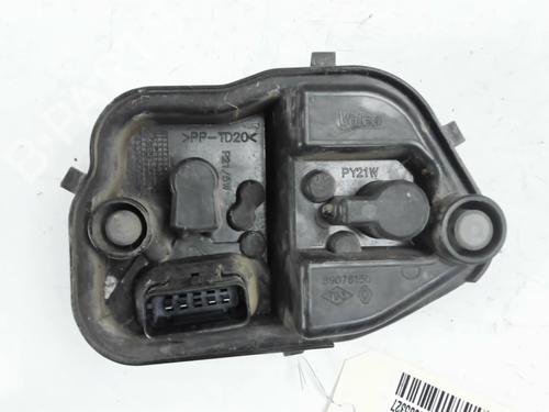 Used Lamp holder Lamp holder RENAULT MEGANE III Hatchback (BZ0/1_, B3_) 1.5 dCi (BZ09, BZ0D, BZ1W, BZ29, BZ14) (110 hp) 27481935 27481935