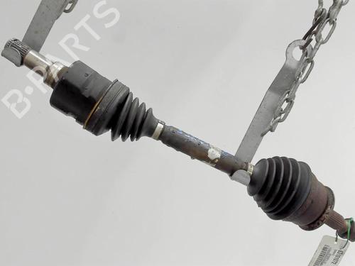Used Left front driveshaft Left front driveshaft CHRYSLER VOYAGER / GRAND VOYAGER III (GS_, NS_) 2.4 i (151 hp) 20428839 20428839