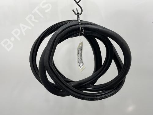 Used Rubber door seal VW GOLF VI (5K1) 1.6 TDI (105 hp) 24963906