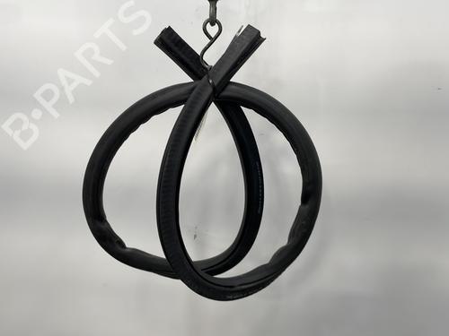 Used Rubber door seal AUDI A5 (8T3) 3.0 TDI quattro (240 hp) 22330204