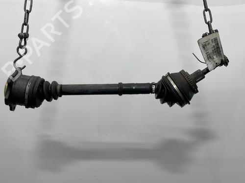 Drivksel foran venstre AUDI A8 D2 (4D2, 4D8) S8 quattro (340 hp) 30890770