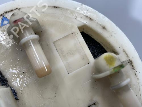 Used Fuel pump Fuel pump RENAULT SCÉNIC I MPV (JA0/1_, FA0_) 2.0 16V RX4 (139 hp) 30548052 30548052