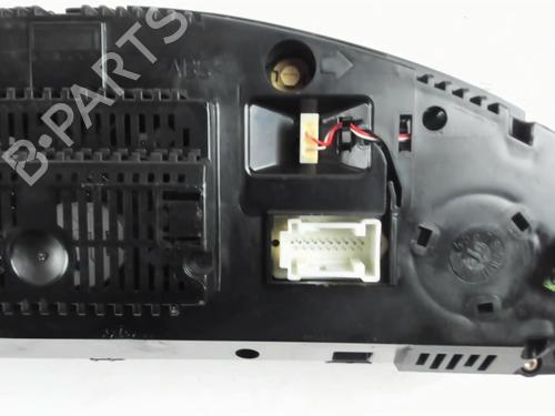 Used Instrument cluster Instrument cluster 32013760 32013760