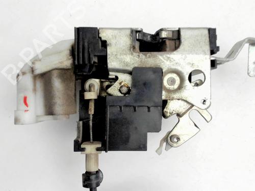 Front left lock PEUGEOT BOXER Van (244) 2.8 HDi | BP25445213C98