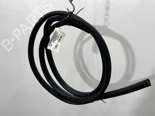 rubber-door-seal-bmw-3-e46-1997-1998-1999-2000-2001-2002-2003-2004-2005-30329381 main image