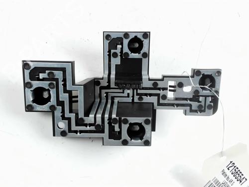 Used Lamp holder RENAULT LAGUNA III Grandtour (KT0/1) 2.0 dCi (KT01, KT08, KT09, KT0K, KT12, KT1D, KT1W) (150 hp) 33131098