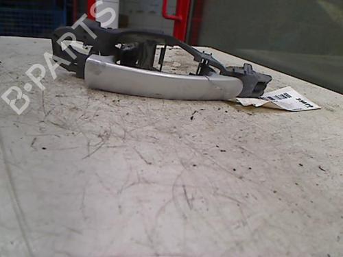 Used Front right exterior door handle VW BORA I (1J2) 1.9 TDI (110 hp) 25264782