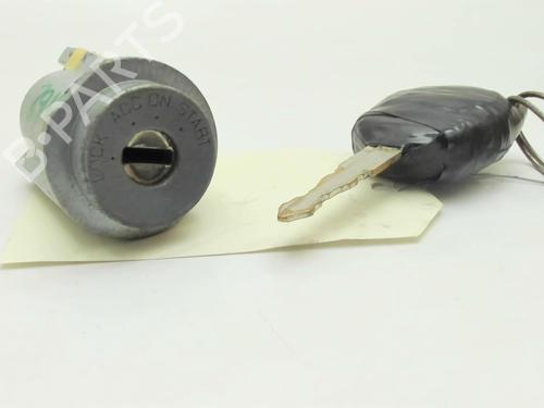 Used Ignition barrel Ignition barrel OPEL AGILA B (H08) 1.2 (F68) (86 hp) 20420206 20420206