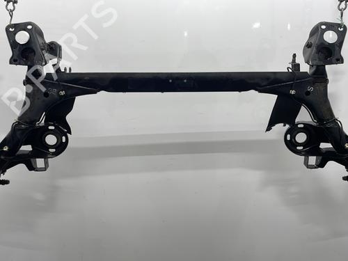 Bakaksel Bakaksel VW GOLF IV (1J1) 1.6 16V (105 hp) 33131377 33131377