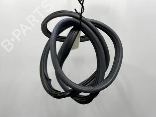 Used Rubber door seal OPEL CORSA B (S93) 1.2 i (F08, F68, M68) (45 hp) 20418314